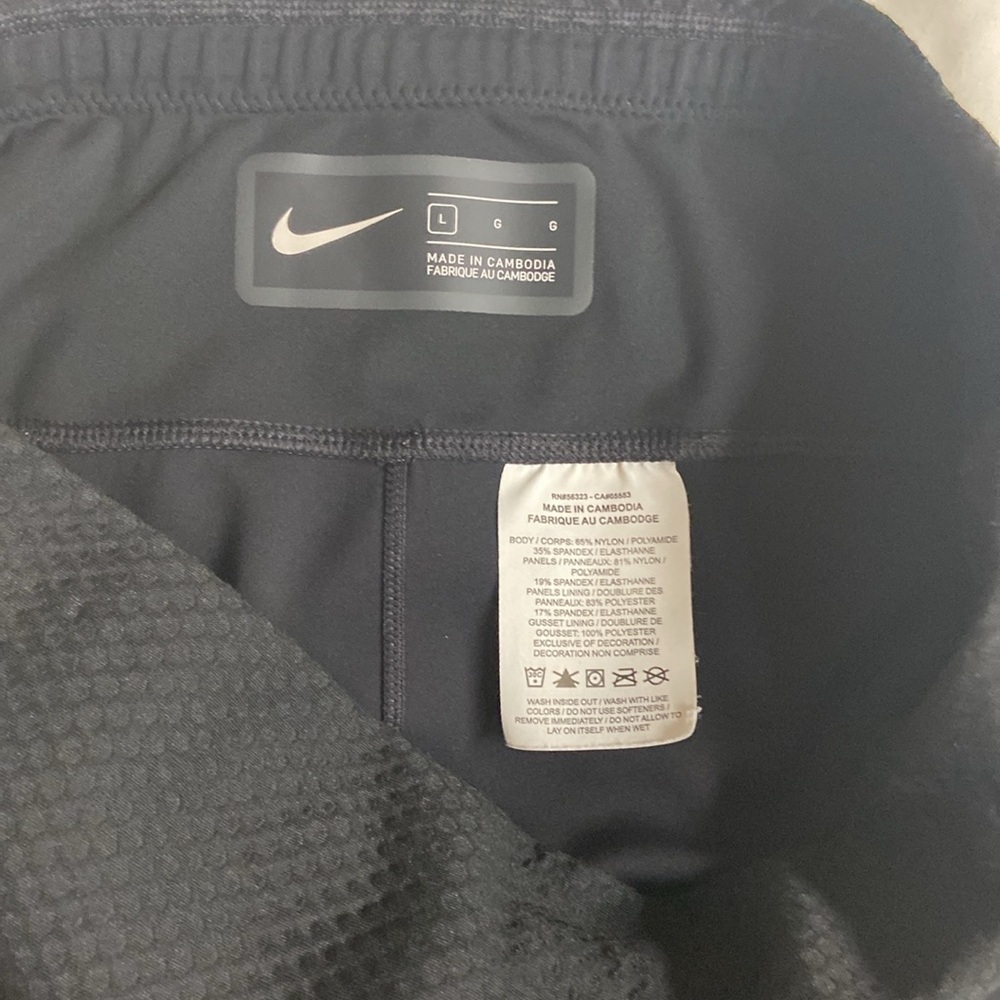 Nike.Women’s,Black Tights.Size-Large. - Picture 8 of 13